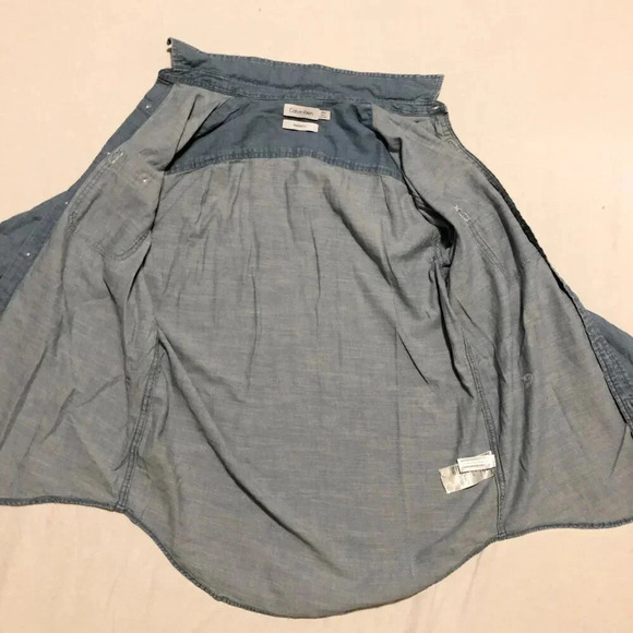 Calvin Klein Mens Size Small Jean Button  Up Shirt Relaxed Fit - Picture 13 of 16